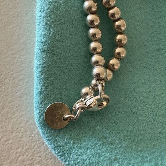 Tiffany & Co. Silver Heart Bracelet - Picture 5 of 5
